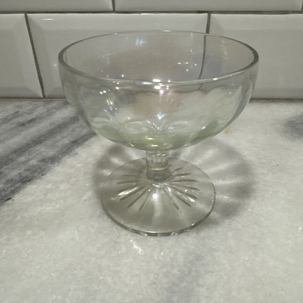 Vintage Coupe Cocktail Cut/Etched Glass‎ Stemware, Champagne Short stem (6)